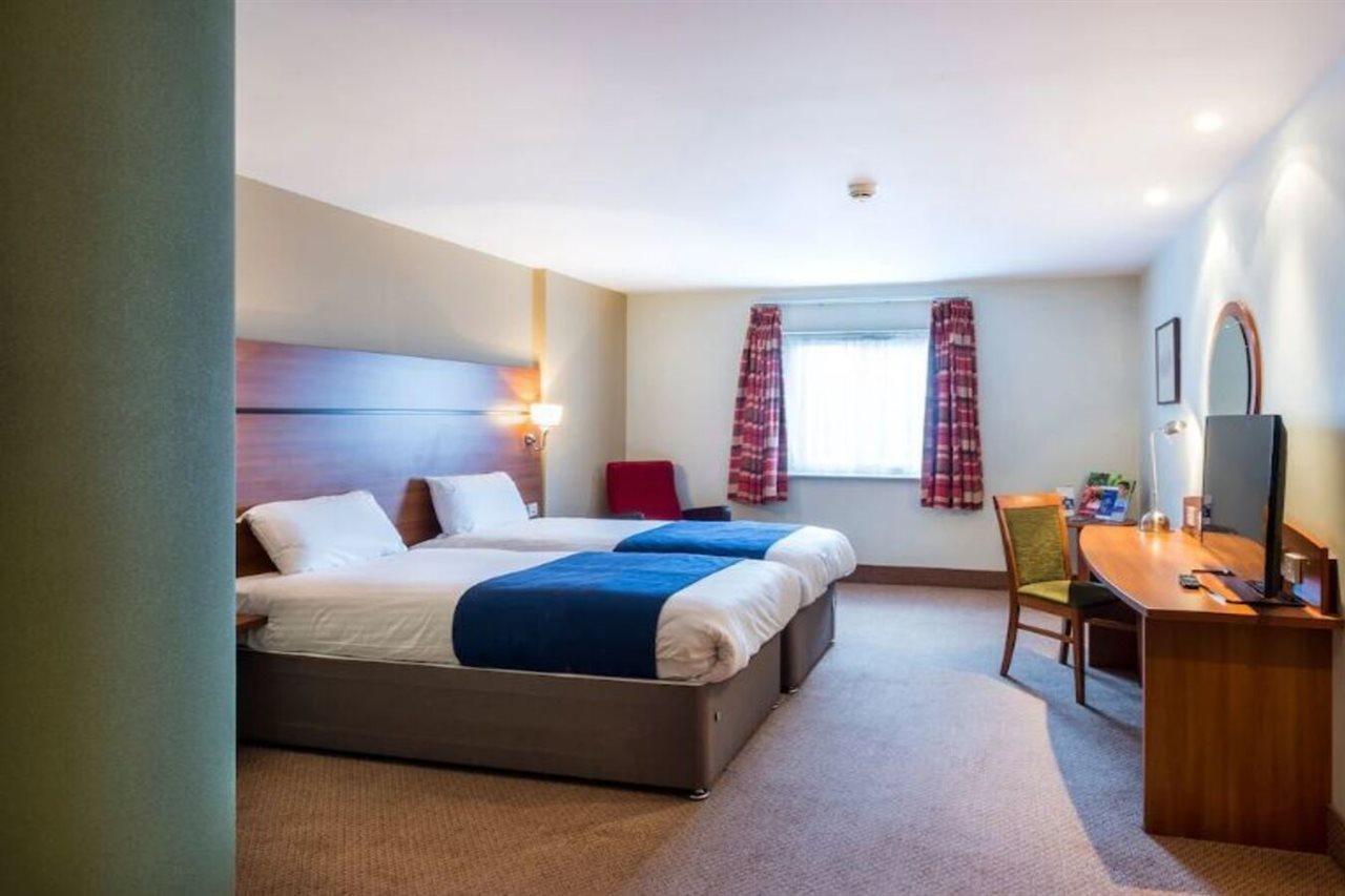 Doncaster International Hotel By Roomsbooked Exteriör bild