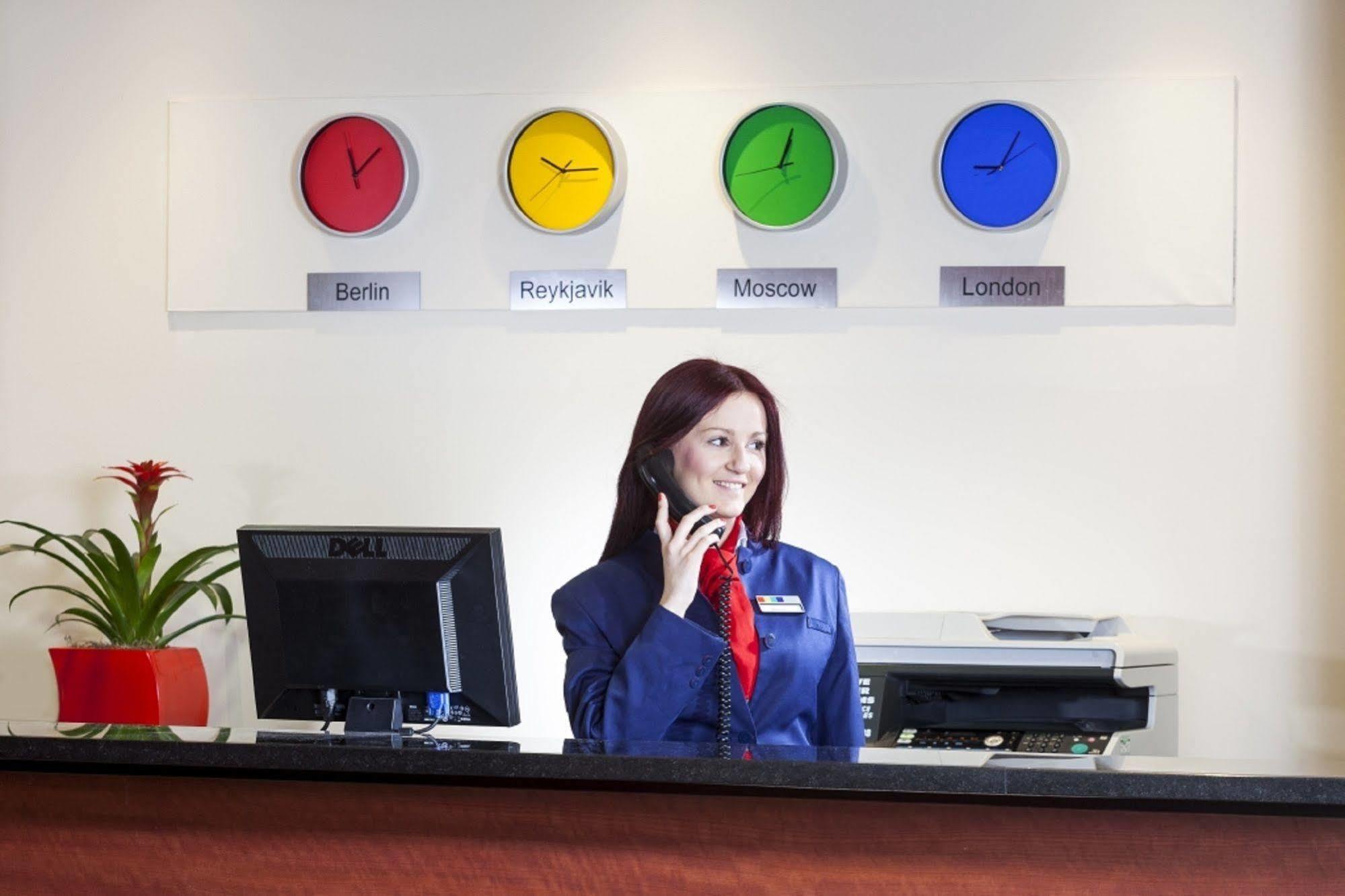 Doncaster International Hotel By Roomsbooked Exteriör bild