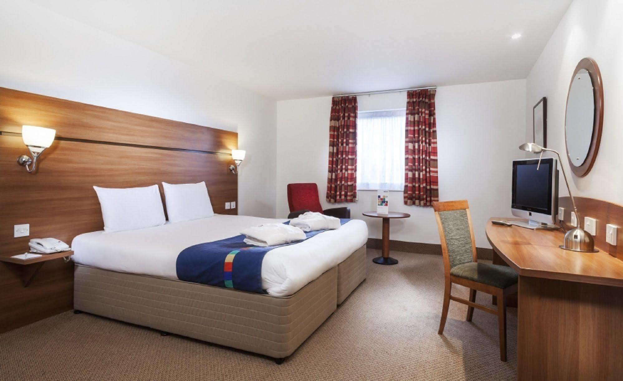 Doncaster International Hotel By Roomsbooked Exteriör bild