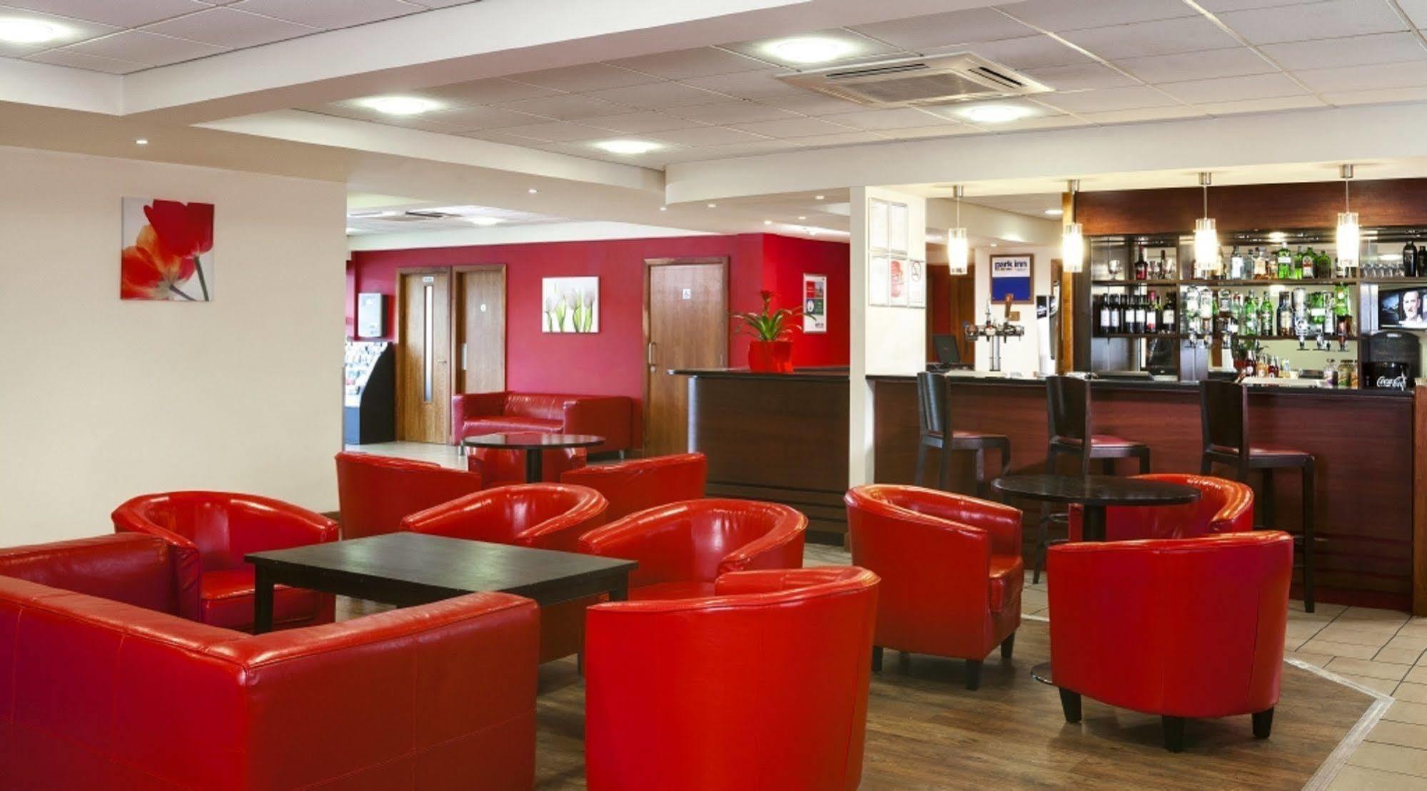 Doncaster International Hotel By Roomsbooked Exteriör bild